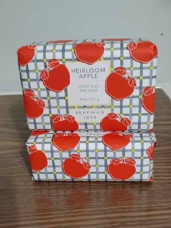 Beekman 1802 Other - Beekman 1802 Heirloom Apple Goat Milk Soap 2 Bars 9OZ